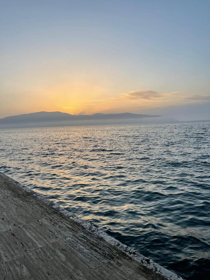 Sunset House Aurora&Ersi Apartman Orikum Kültér fotó