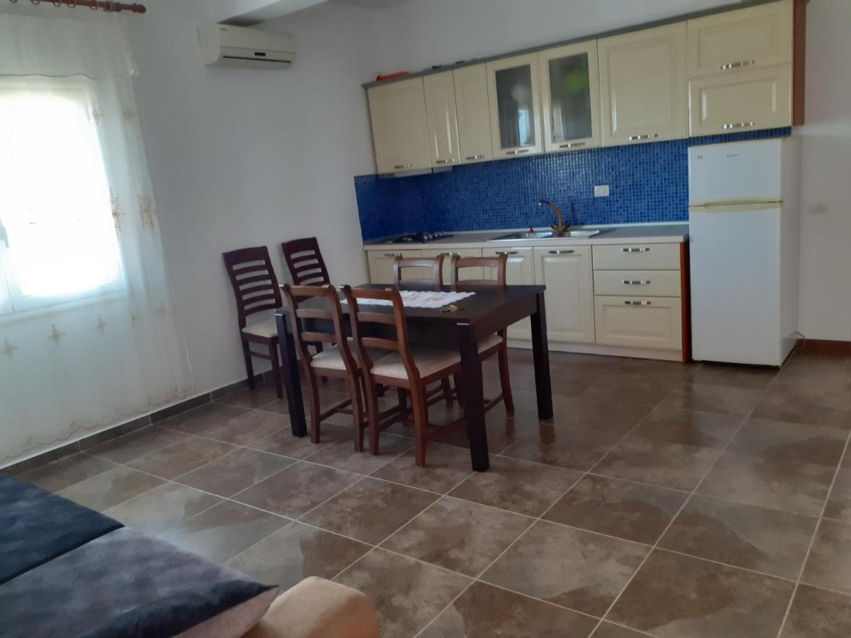 Sunset House Aurora&Ersi Apartman Orikum Szoba fotó